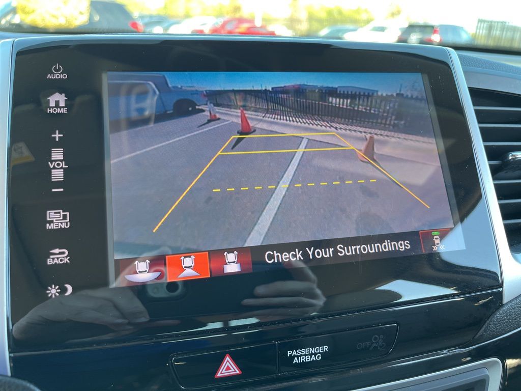 Thumbnail: 2019 Honda Ridgeline - 25