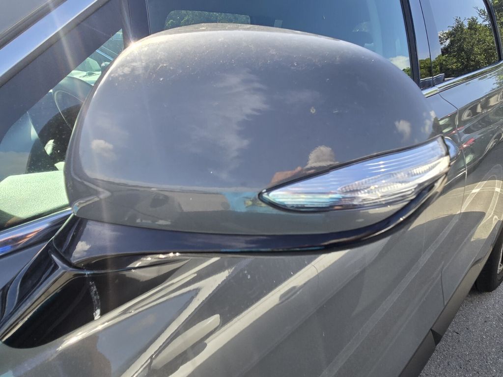 2023 Hyundai Santa Fe - $22,599