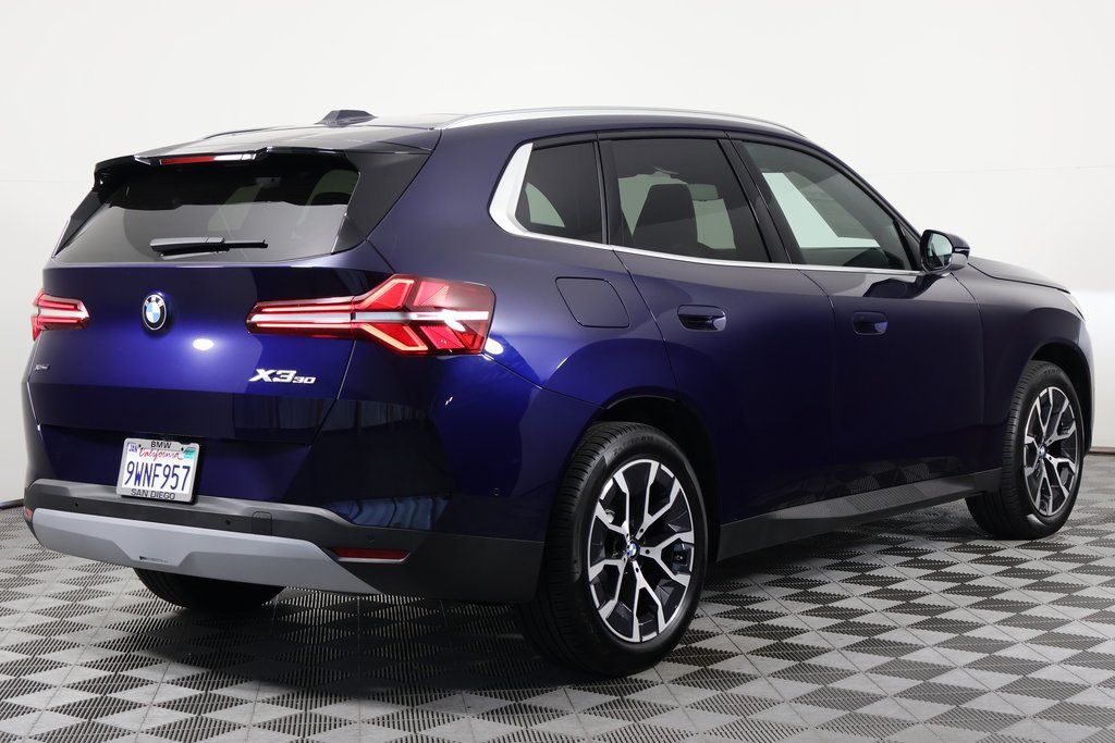 Thumbnail: 2026 BMW X3 - 4