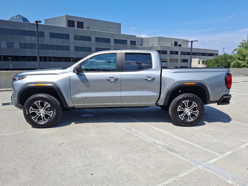Thumbnail: 2024 GMC Canyon - 2