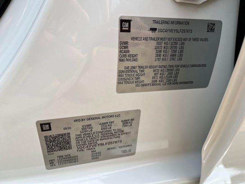 View vehicle photo 7