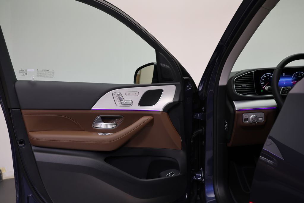 Thumbnail: 2026 Mercedes-Benz GLE - 31