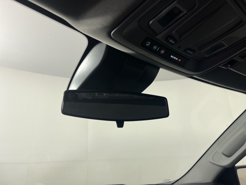 Thumbnail: 2026 Chevrolet Silverado 1500 - 24