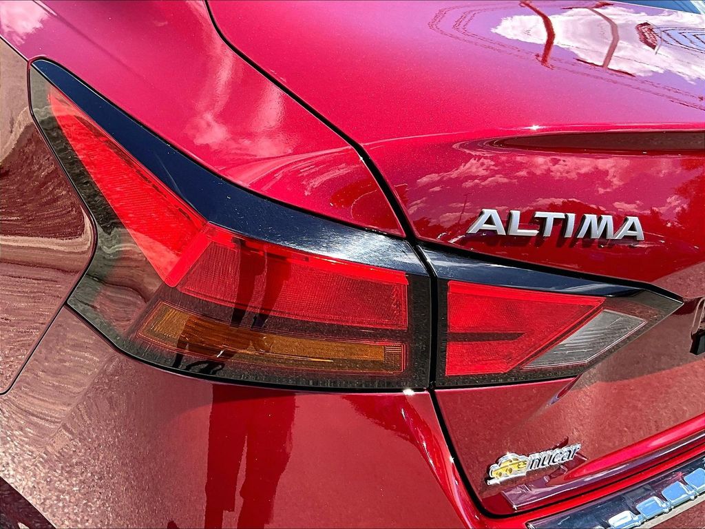 2023 Nissan Altima — photo 31