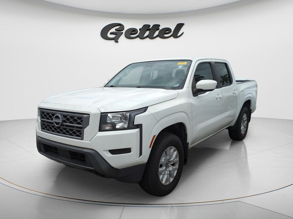 Glacier White 2022 Nissan Frontier SV Crew Cab 4WD Pickup Truck Four-Wheel Drive 9-Speed Automatic