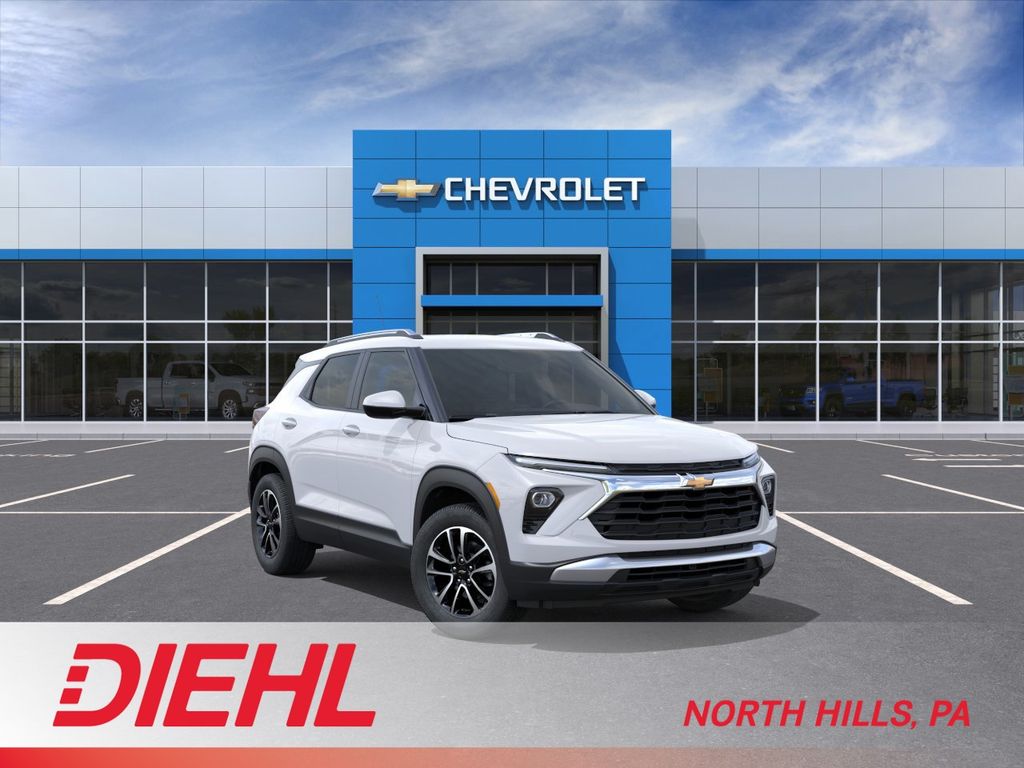 Summit White 2026 Chevrolet Trailblazer SUV / Crossover Four-Wheel Drive 9-Speed Automatic
