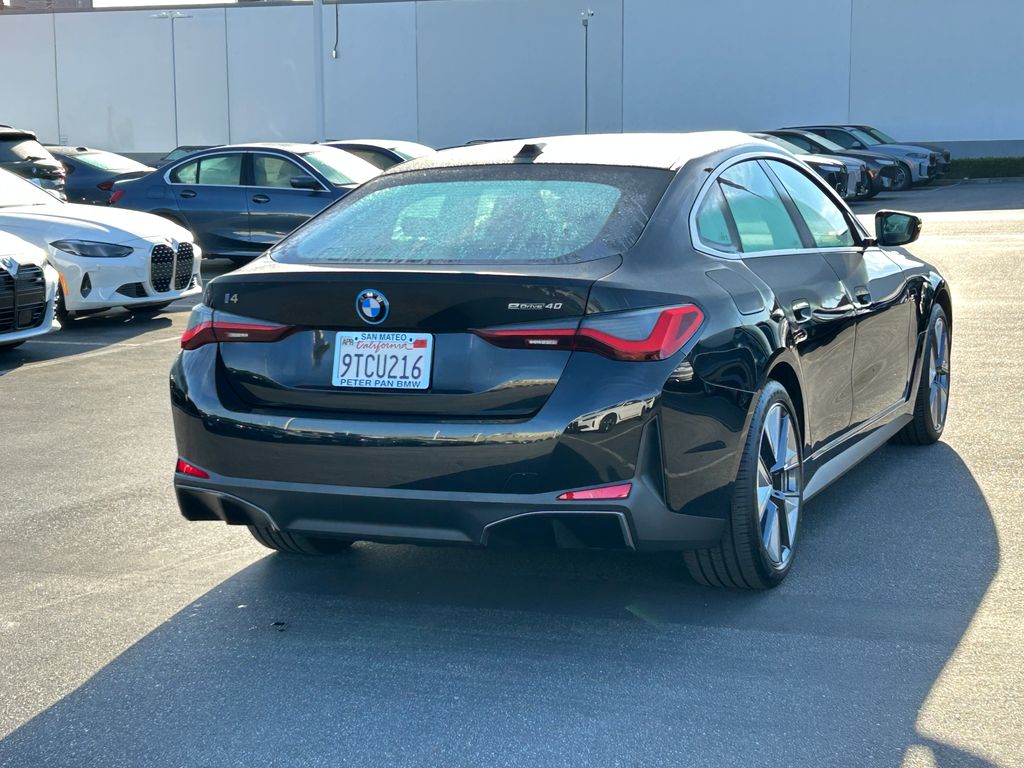 Thumbnail: 2025 BMW i4 - 5