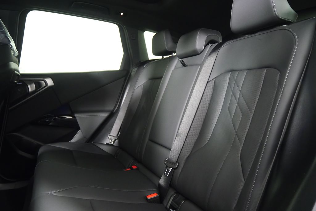 Thumbnail: 2026 BMW X3 - 15