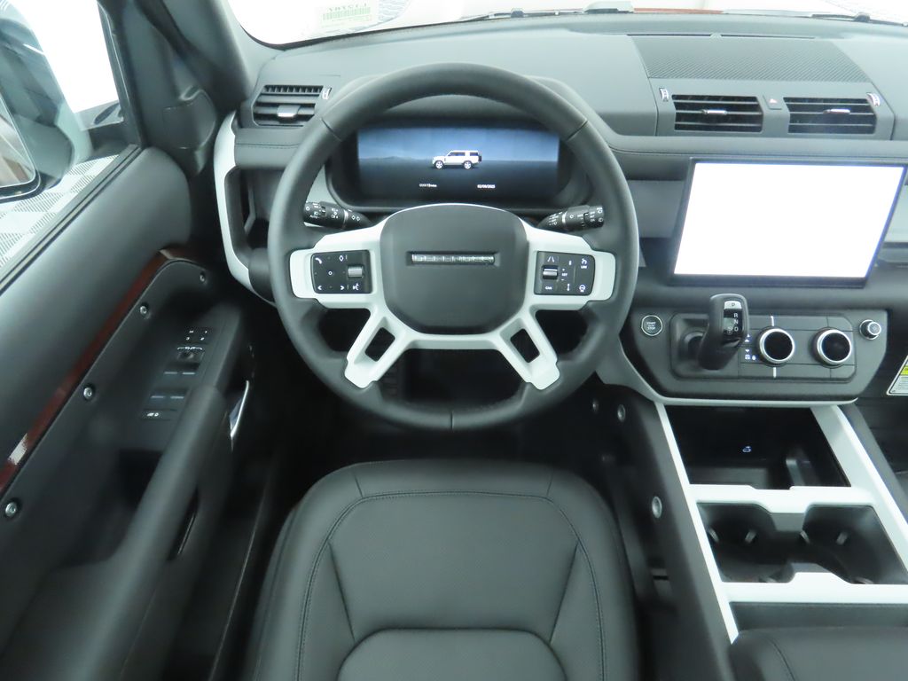 Thumbnail: 2025 Land Rover Defender - 10