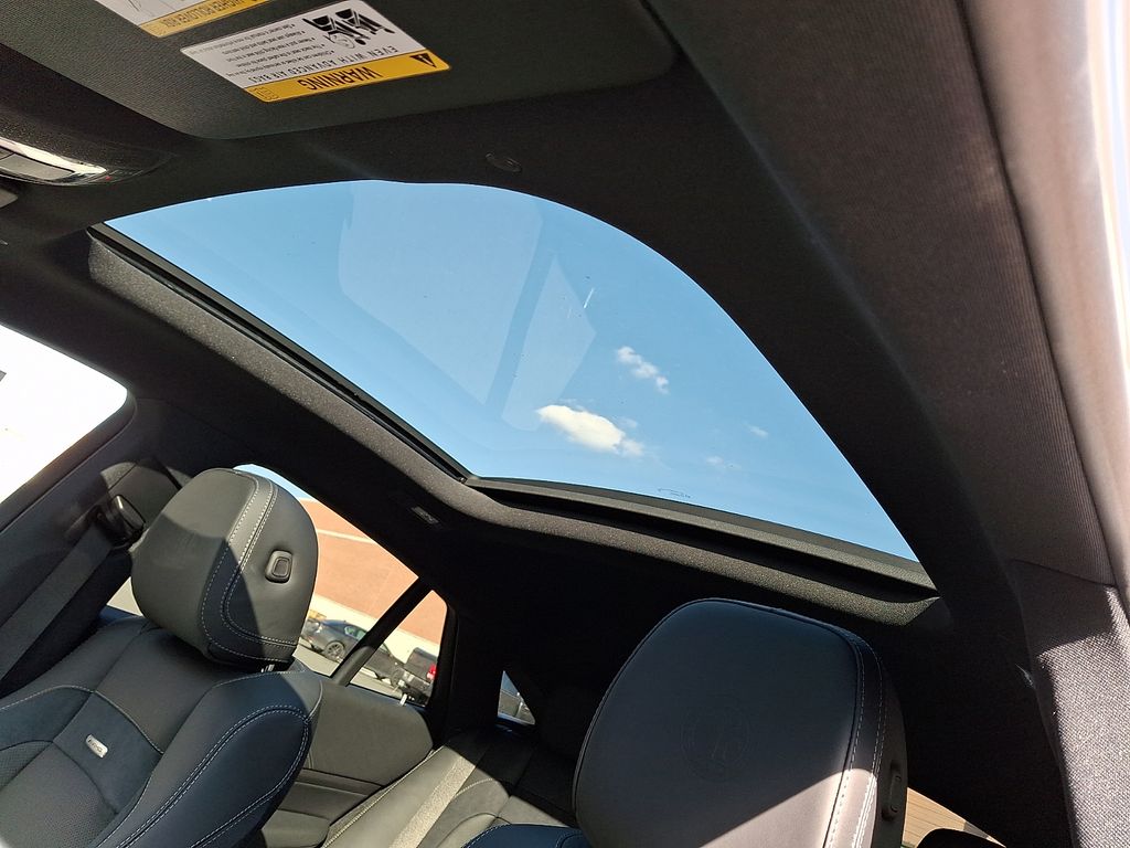 Thumbnail: 2026 Mercedes-Benz GLE - 10