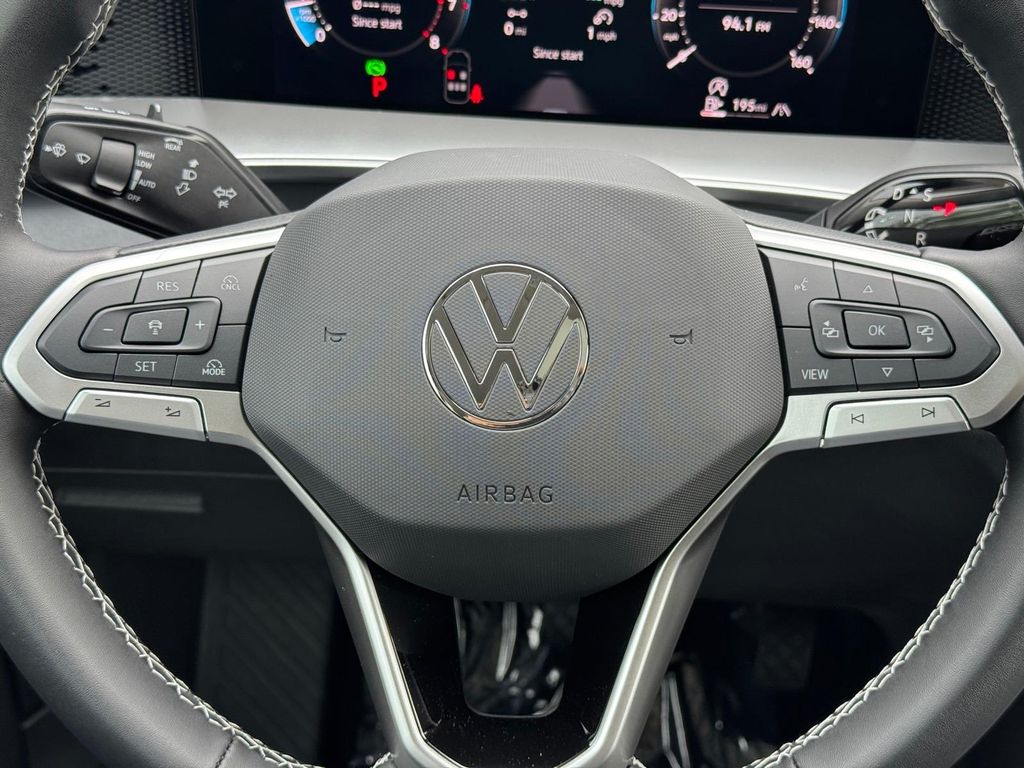 New 2026 Platinum Gray Metallic Volkswagen 2.0T SE image 12