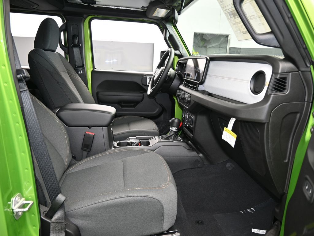 New 2026 Mojito Clearcoat Jeep Sport image 37