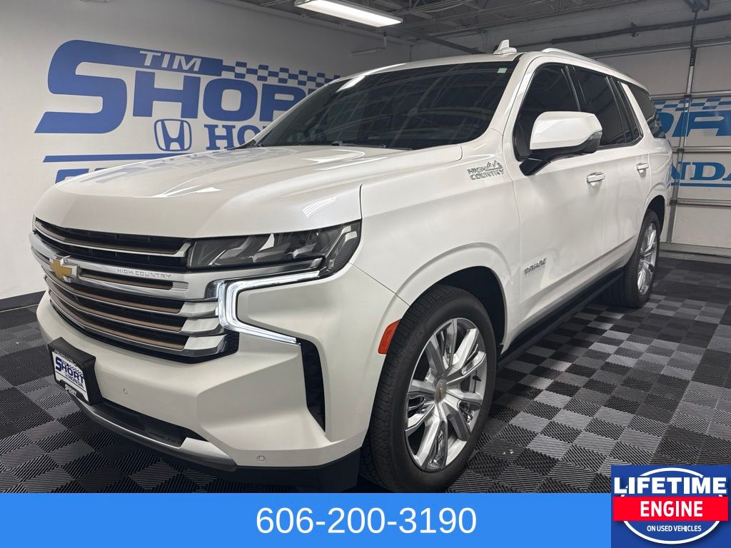 White (Iridescent Pearl Tricoat) 2023 Chevrolet Tahoe SUV / Crossover Four-Wheel Drive Automatic