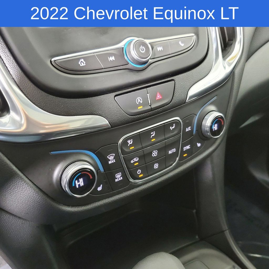 2022 Chevrolet Equinox LT 34