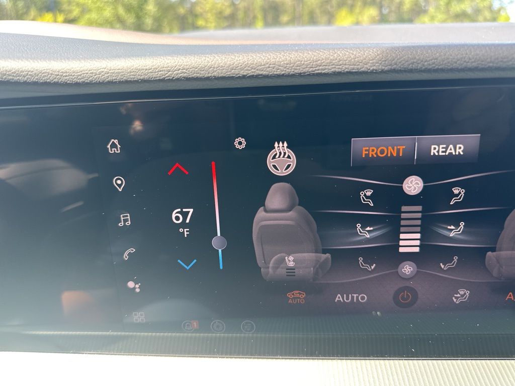 2025 Champagne Silver Metallic Nissan Murano Platinum AWD SUV