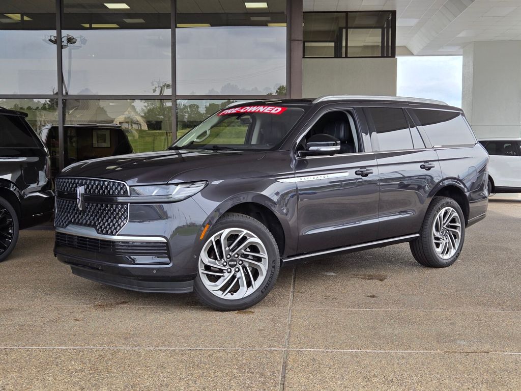 Starlight 2025 Lincoln Navigator SUV / Crossover Four-Wheel Drive Automatic