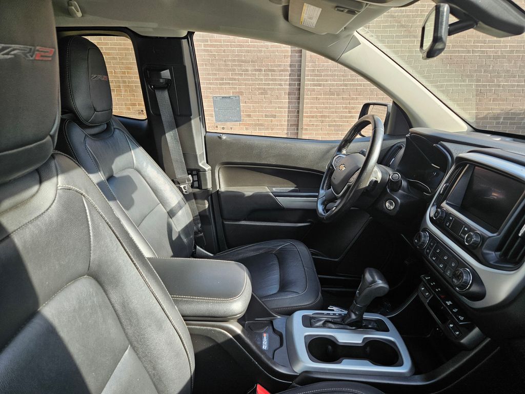 2021 Chevrolet Colorado ZR2 3