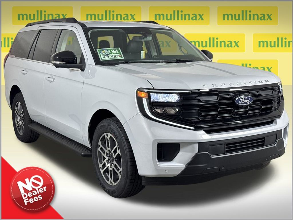 Space Silver Metallic 2026 Ford Expedition Active RWD SUV / Crossover 4X2 Automatic