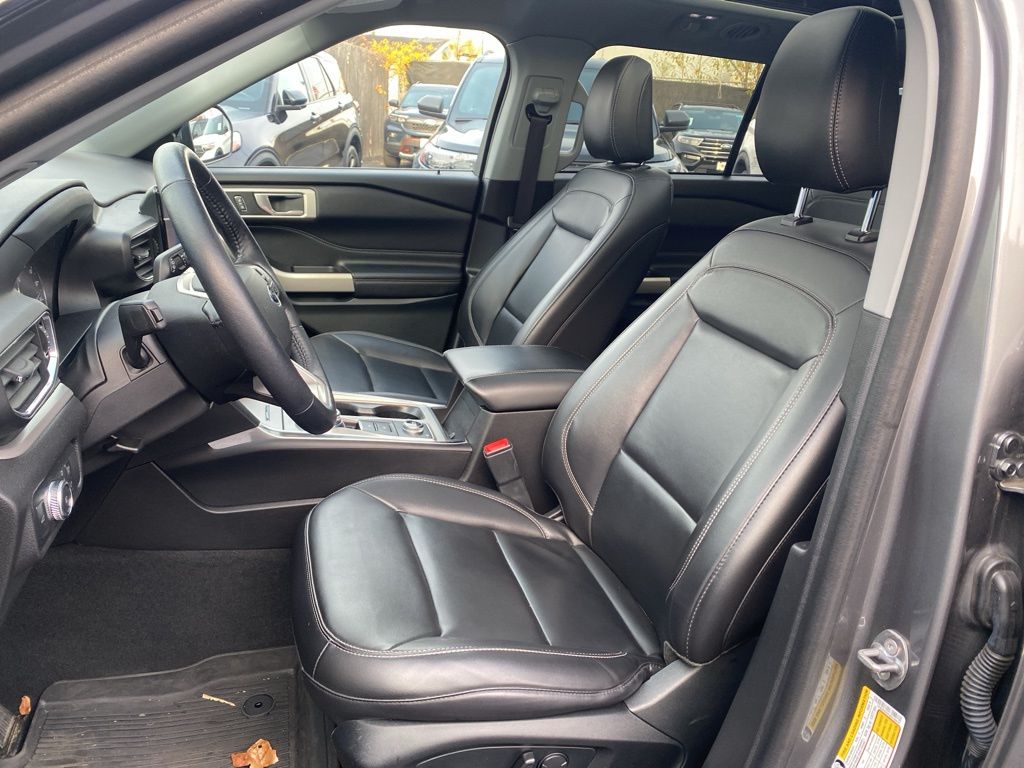 used 2022 Ford Explorer car, priced at $27,250
