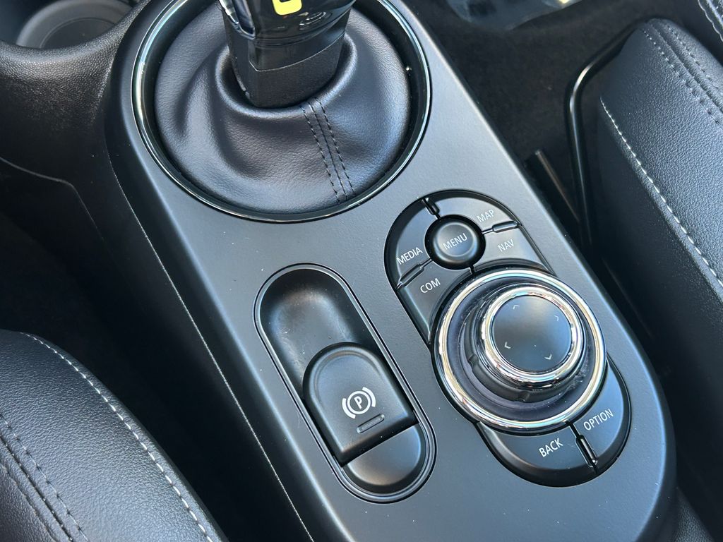 Thumbnail: 2024 MINI Cooper - 28