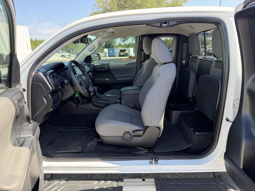 Used 2021 Toyota Tacoma Truck