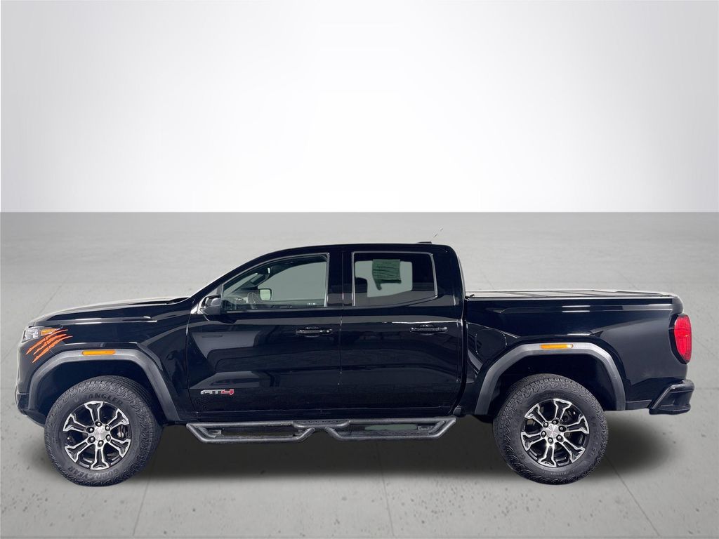 2024 GMC Canyon AT4
