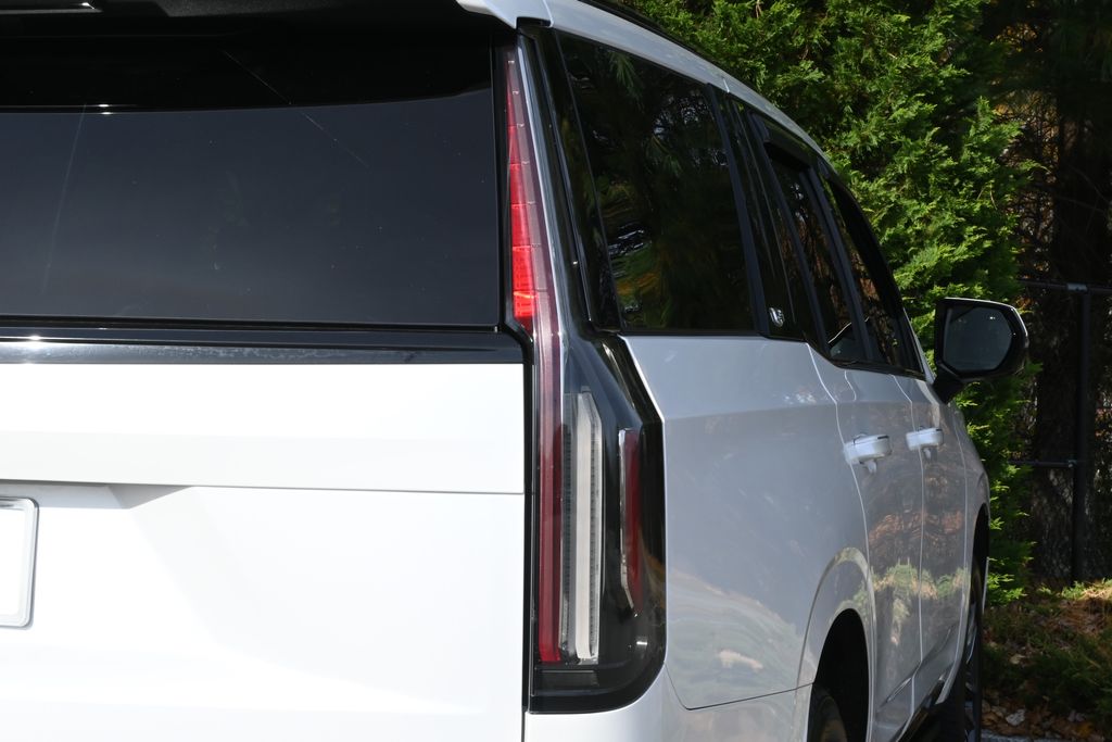 Thumbnail: 2021 Cadillac Escalade - 13