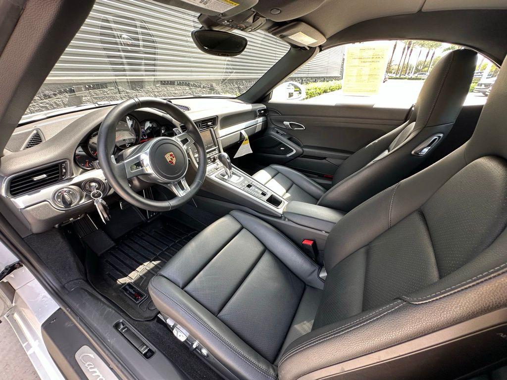 2013 Porsche 911 Carrera S 4