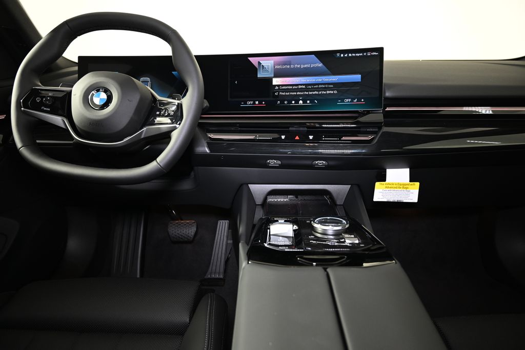Thumbnail: 2026 BMW 5 Series - 16