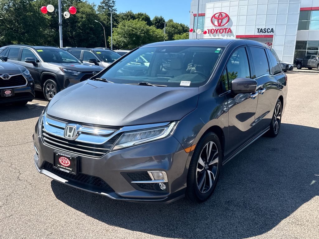 Used 2018 Gray Honda Elite image 3
