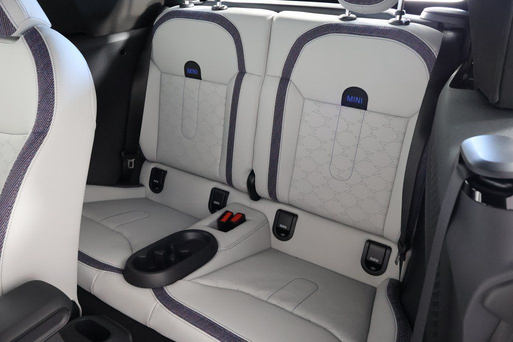 Thumbnail: 2026 MINI Cooper - 6