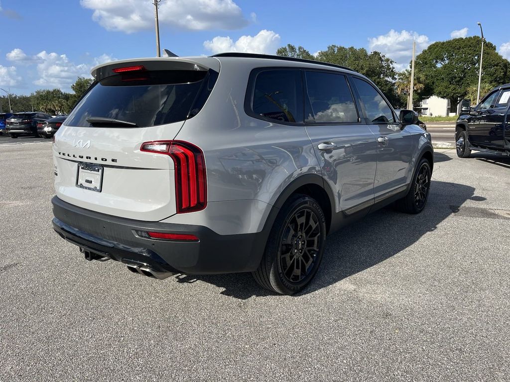 2022 Kia Telluride EX 5