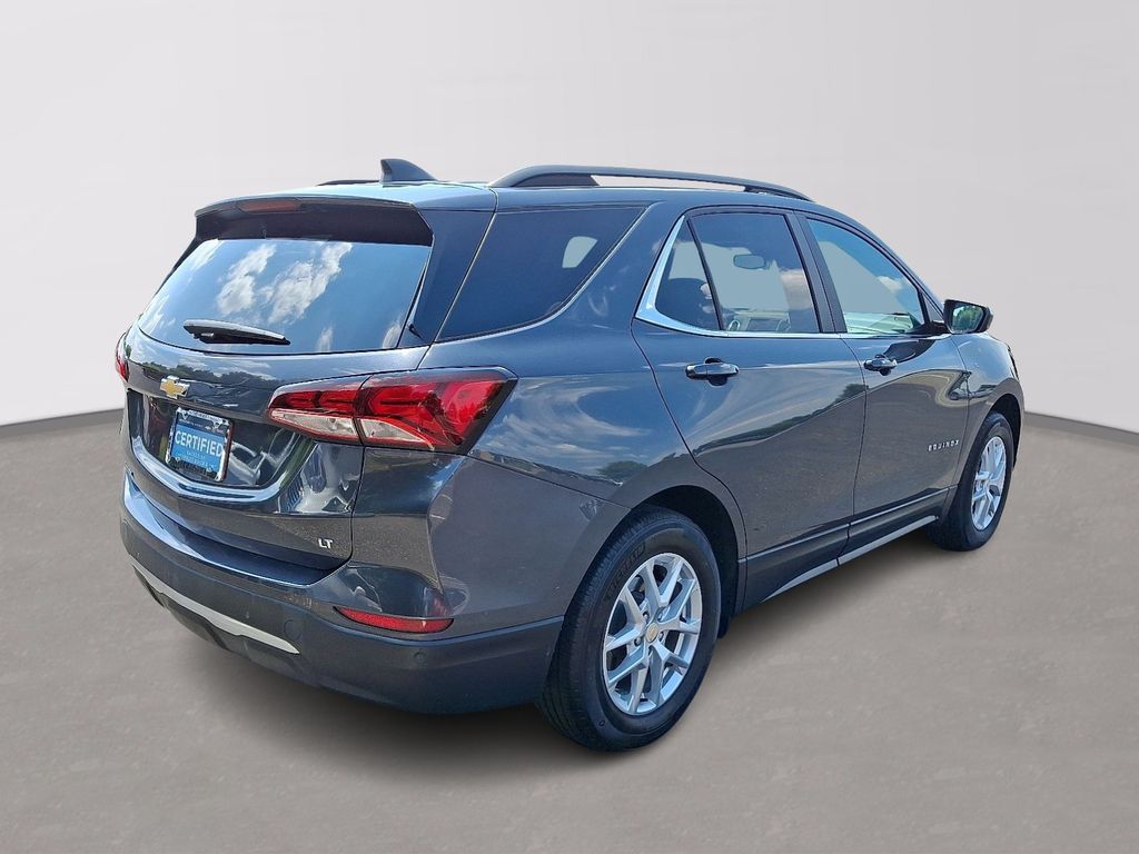 Thumbnail: 2022 Chevrolet Equinox - 6