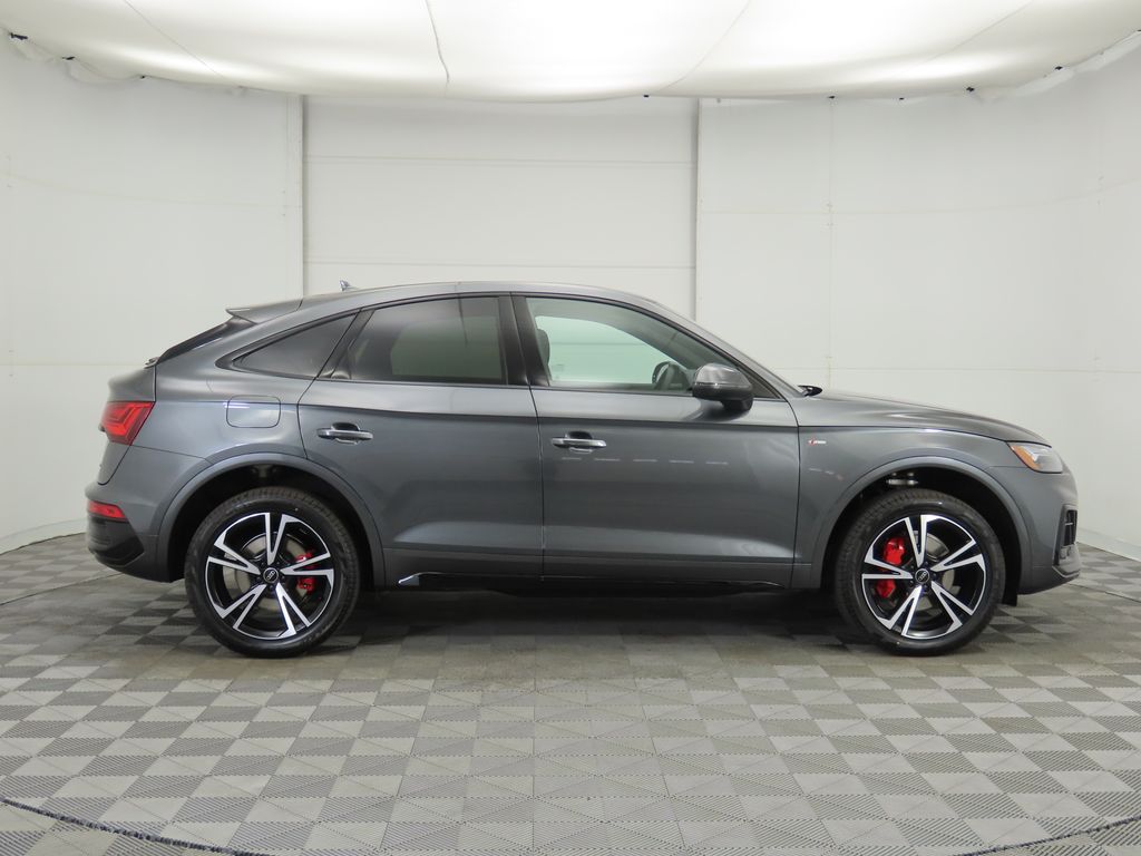 2025 Audi Q5  4
