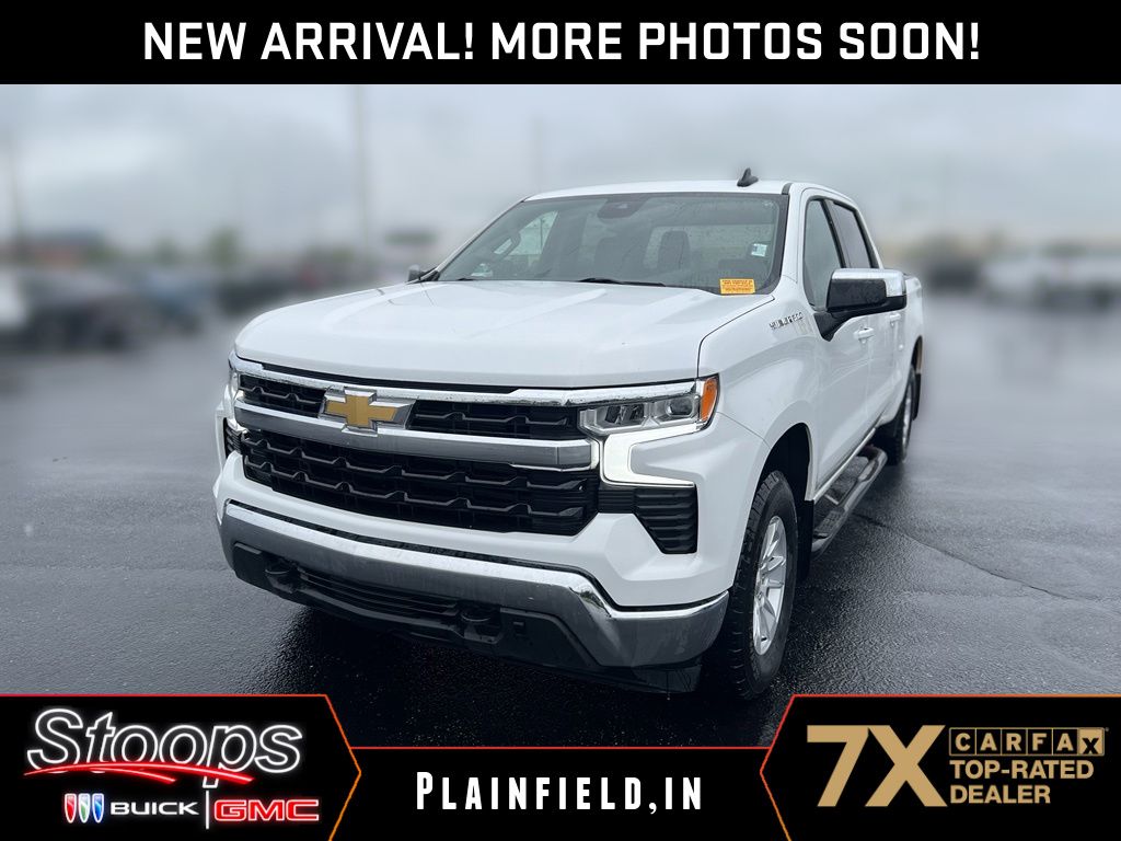 Summit White 2023 Chevrolet Silverado 1500 Pickup Truck Four-Wheel Drive Automatic