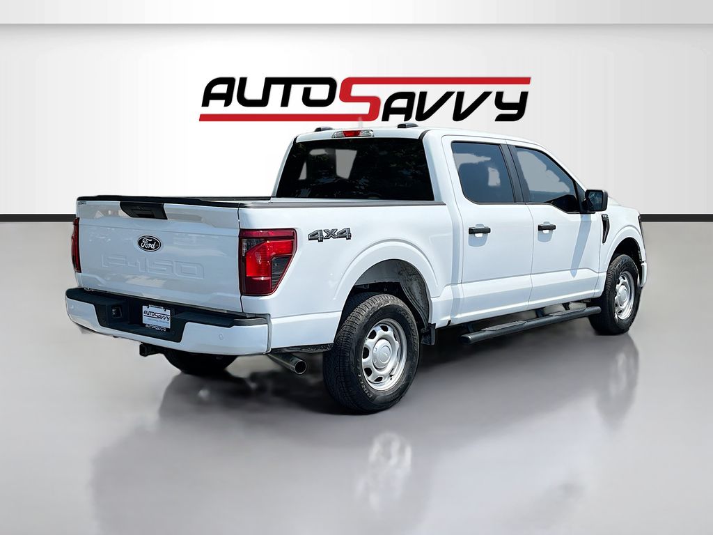 Used 2025 White Ford XL image 7