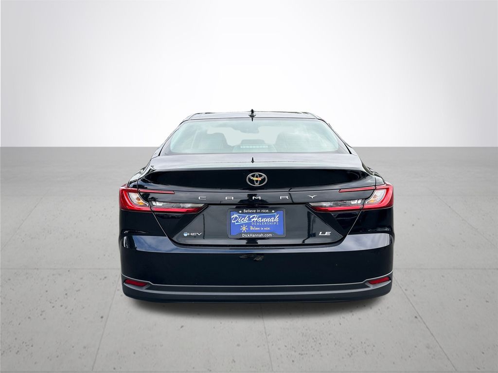 2025 Toyota Camry LE