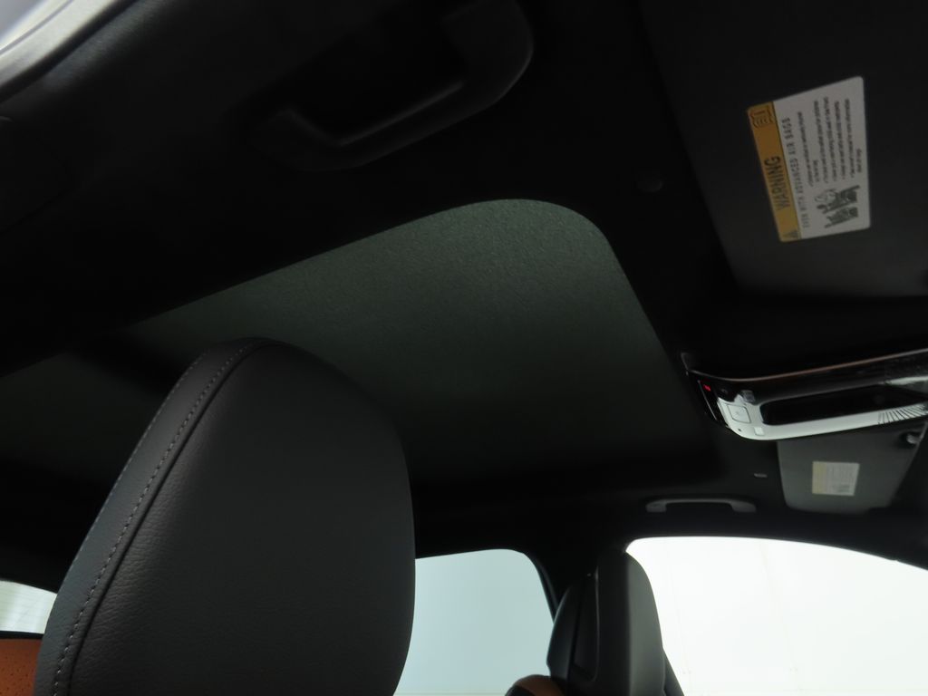 Thumbnail: 2026 Mercedes-Benz GLC - 19