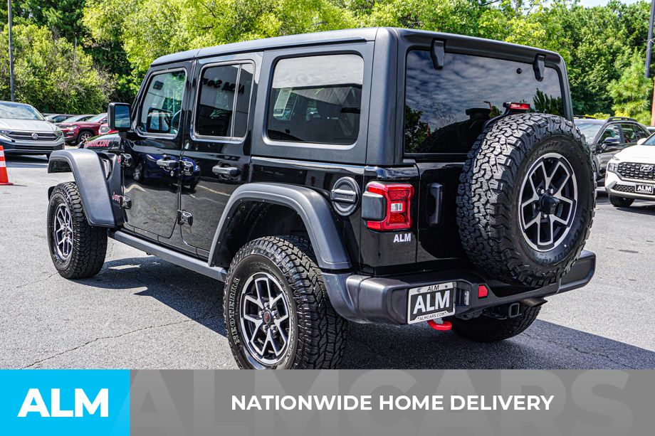 2024 Jeep Wrangler Rubicon photo 3