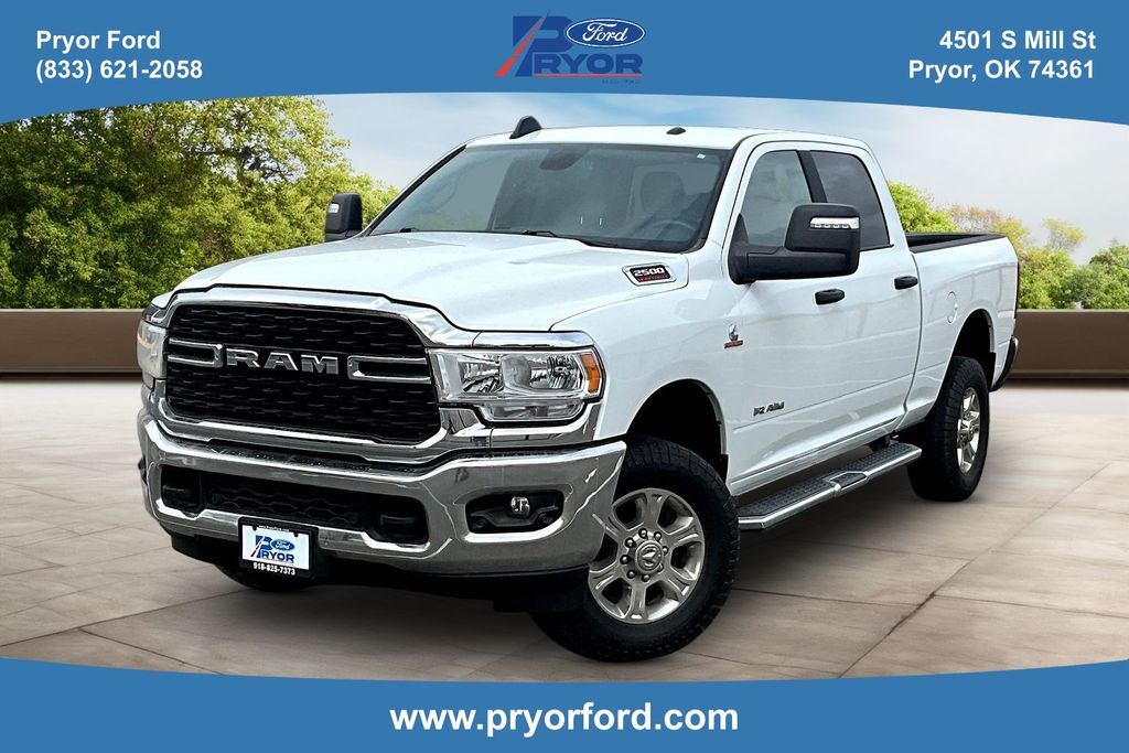 Bright White Clearcoat 2024 RAM 2500 Big Horn Crew Cab 4WD Pickup Truck Four-Wheel Drive 6-Speed Automatic