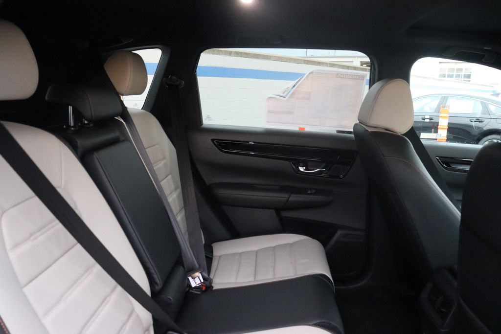 2025 Honda CR-V Sport Touring 16