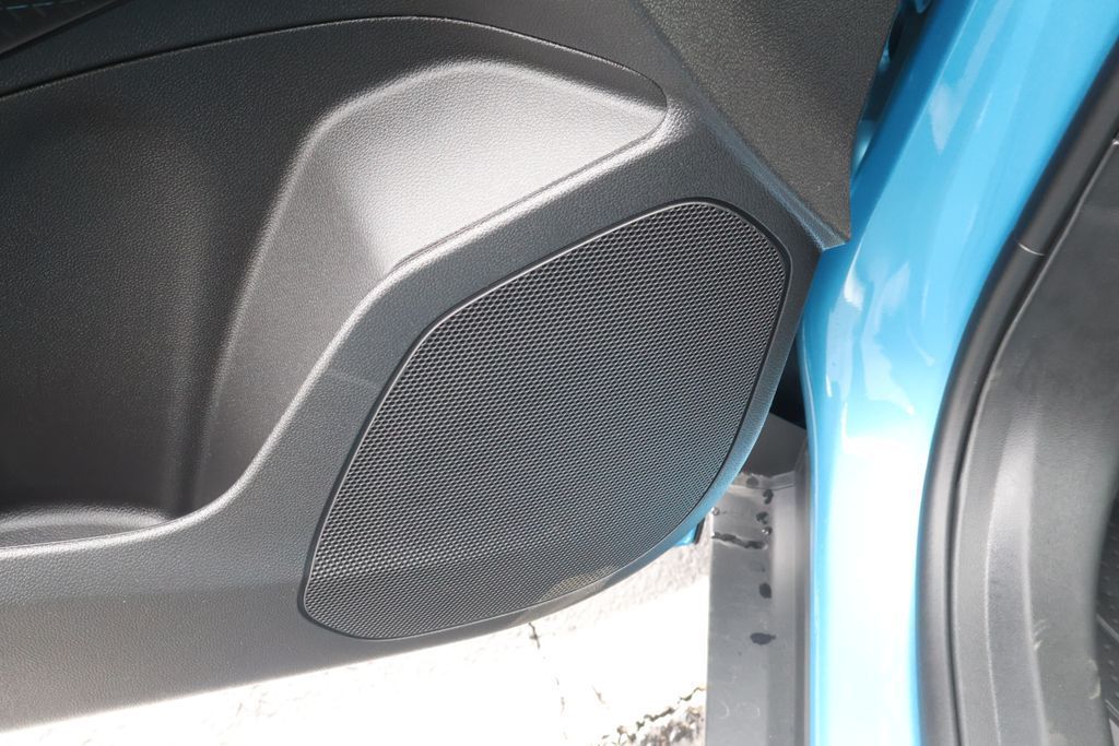 Thumbnail: 2026 Chevrolet Trax - 18