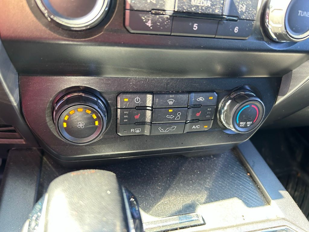 Thumbnail: 2020 Ford F-150 - 25