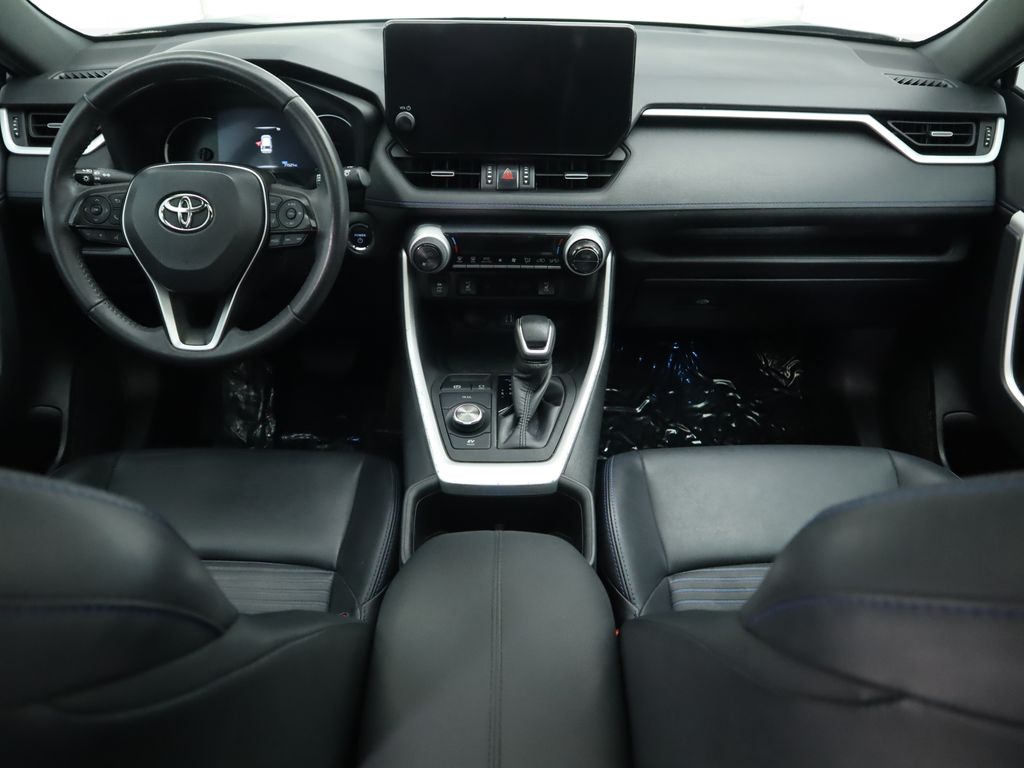 Thumbnail: 2023 Toyota RAV4 - 13