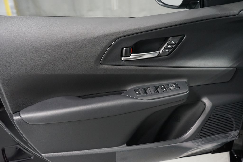 Thumbnail: 2026 Toyota Prius - 31