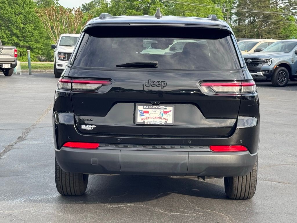 JeepGrand Cherokee L18