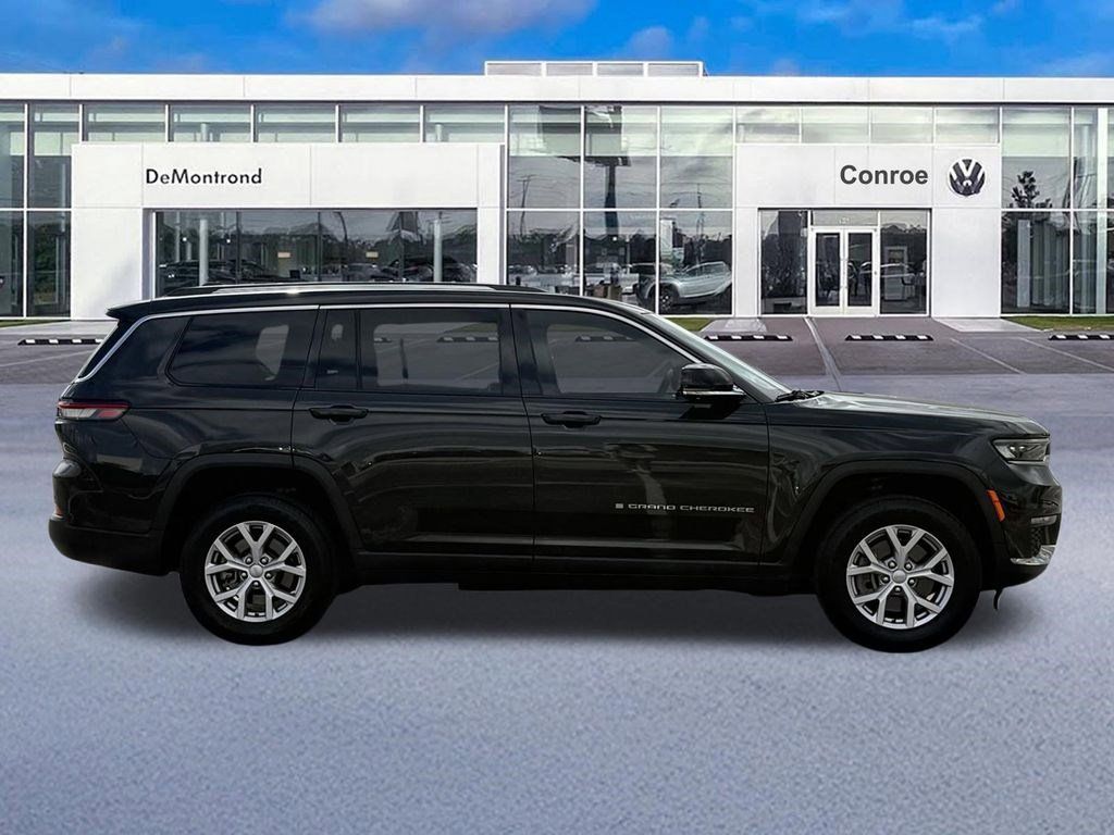 2022 Jeep Grand Cherokee L Limited Gray at Community Kia