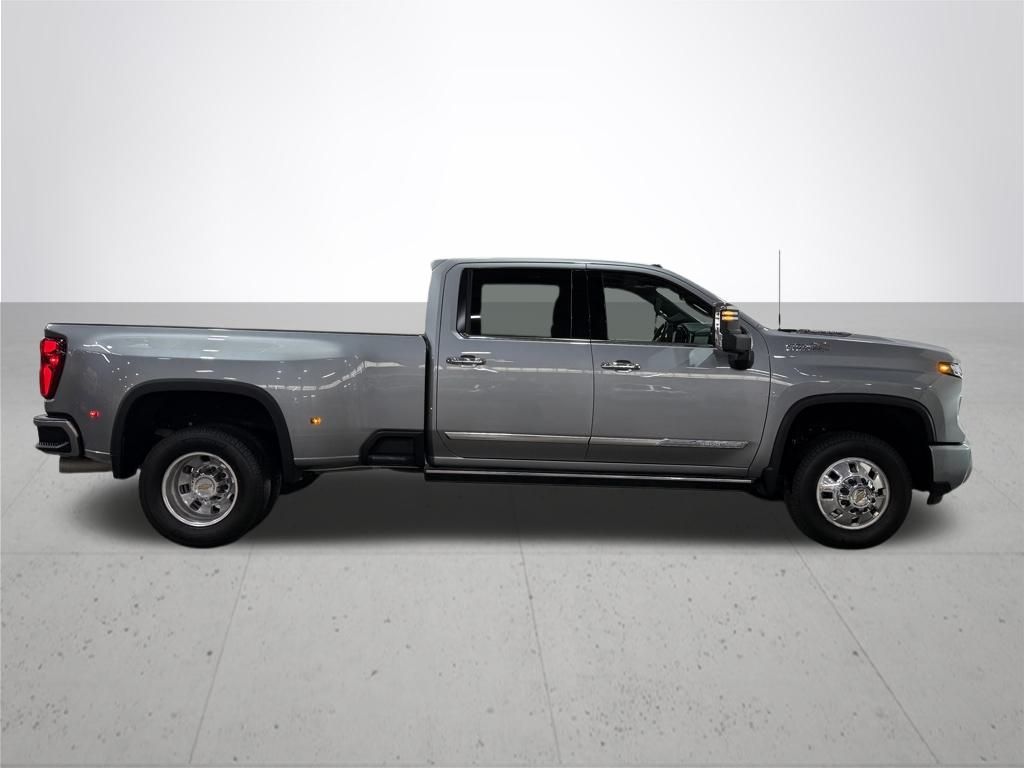 2024 Chevrolet Silverado 3500HD High Country