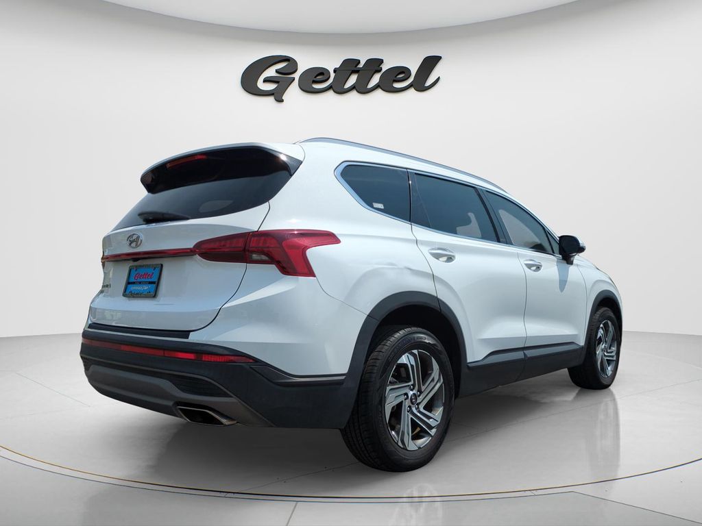 Used 2023 White Hyundai SEL image 5
