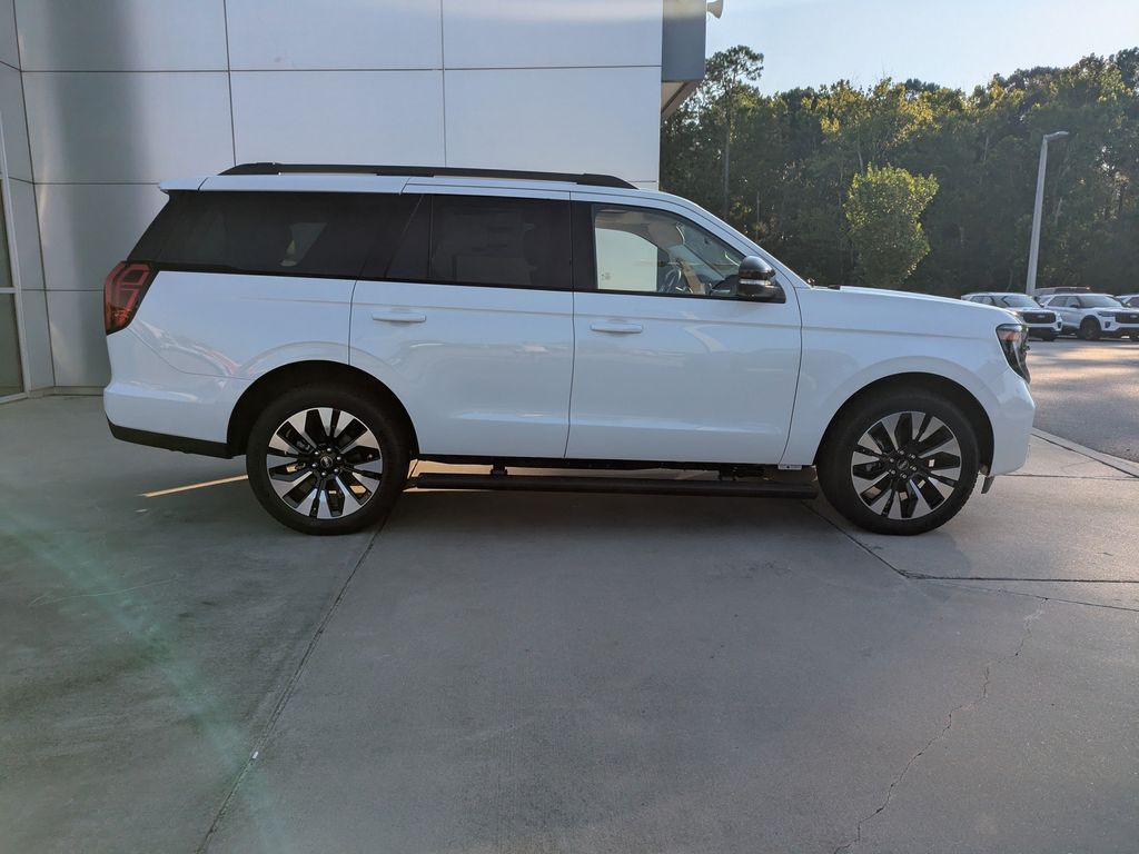 2027 Ford Expedition 